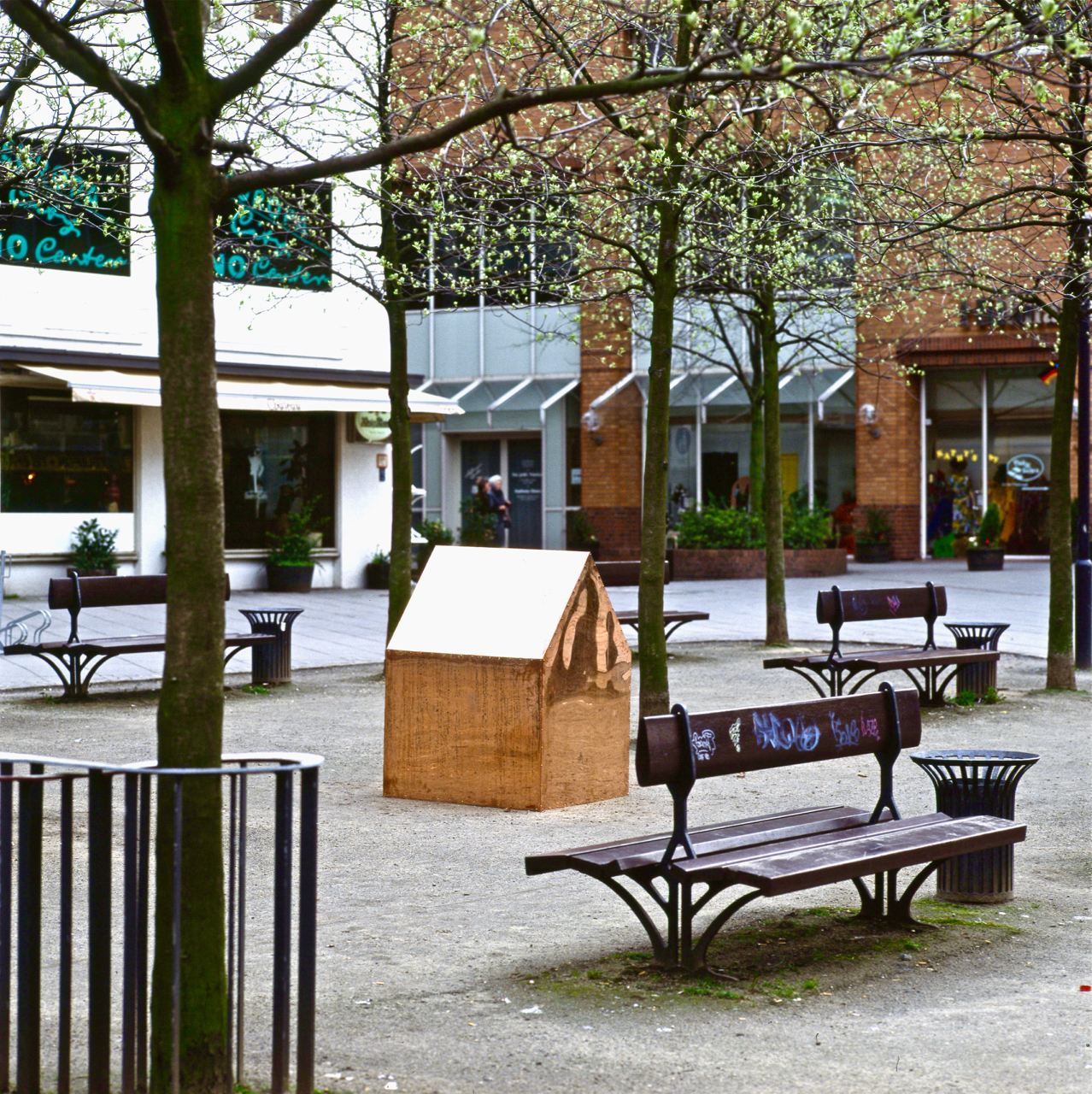 Hillmannplatz, DRUCKWERK - Haut der Stadt 